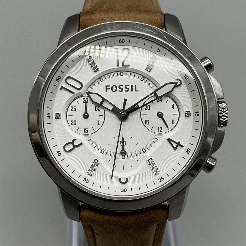 Fossil Womens Watch 38mm Silver Tone Chronograph Leather ES4038 New Battery